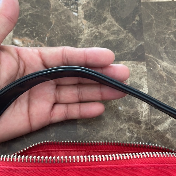 Oscar de la Renta - Picture 6 of 10